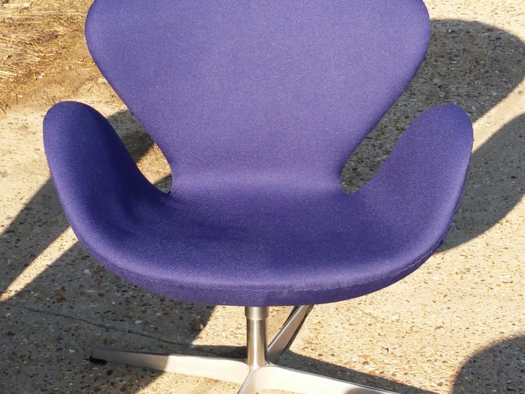 Reupholster Swan Chair, Hill Upholstery & Design