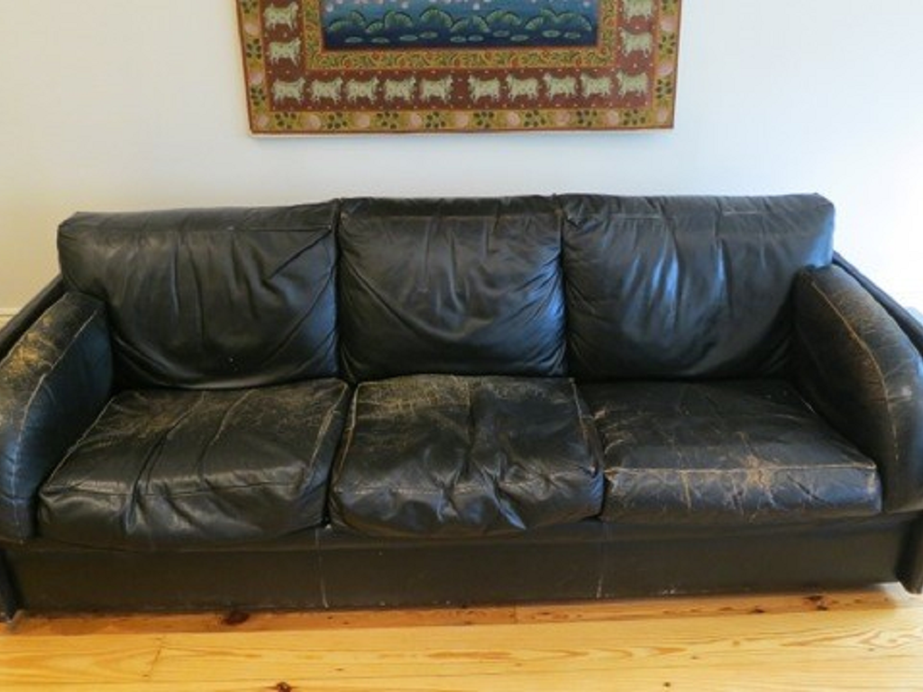 reupholster sofa- HIll Upholstery & Design, Essex Upholsterers