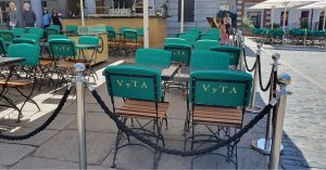 outdoor restaurant seating Covent Garden London